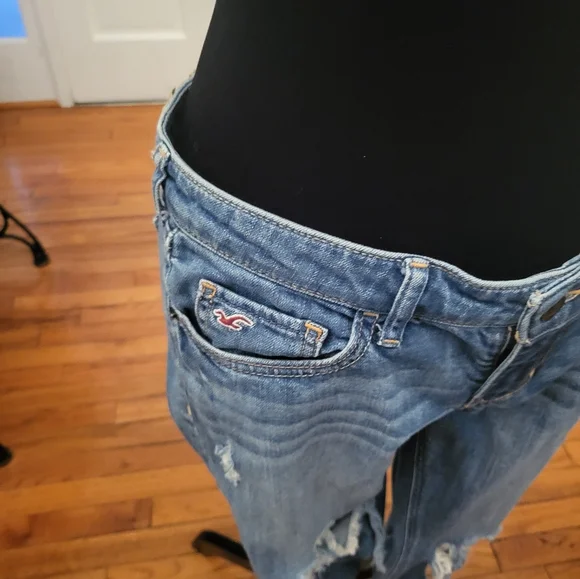 4/$19 Hollister distressed skinny jeans 31 in inseam size 5 - Picture 3 of 7